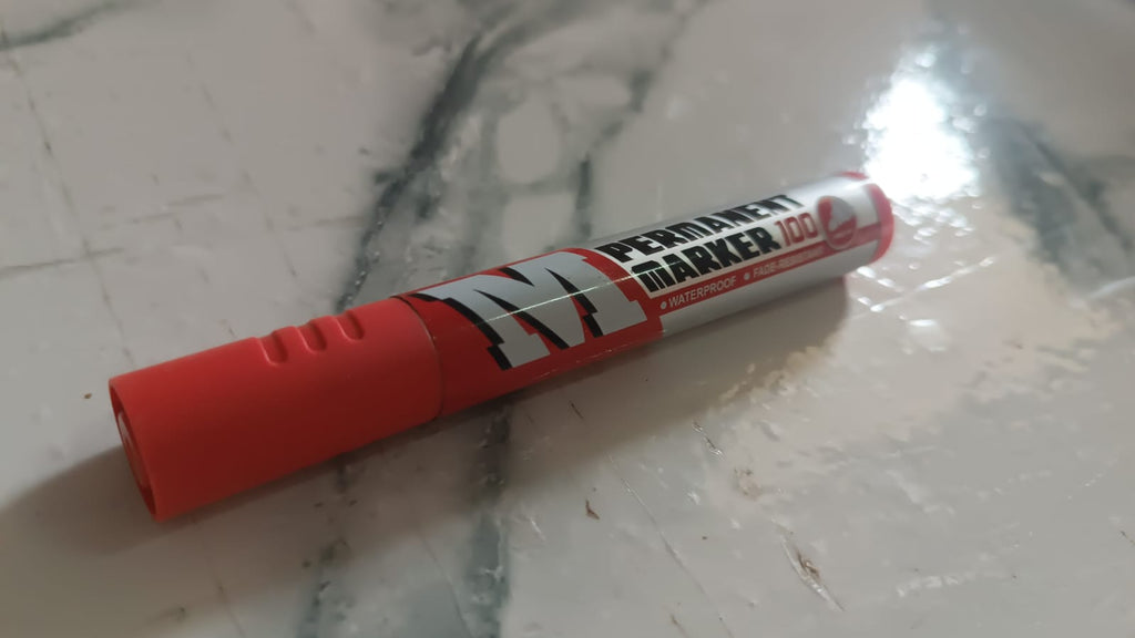 Marker Red Ink, Bold Tip, Quick-Dry Alcohol-BQased Marker (1 Pc)